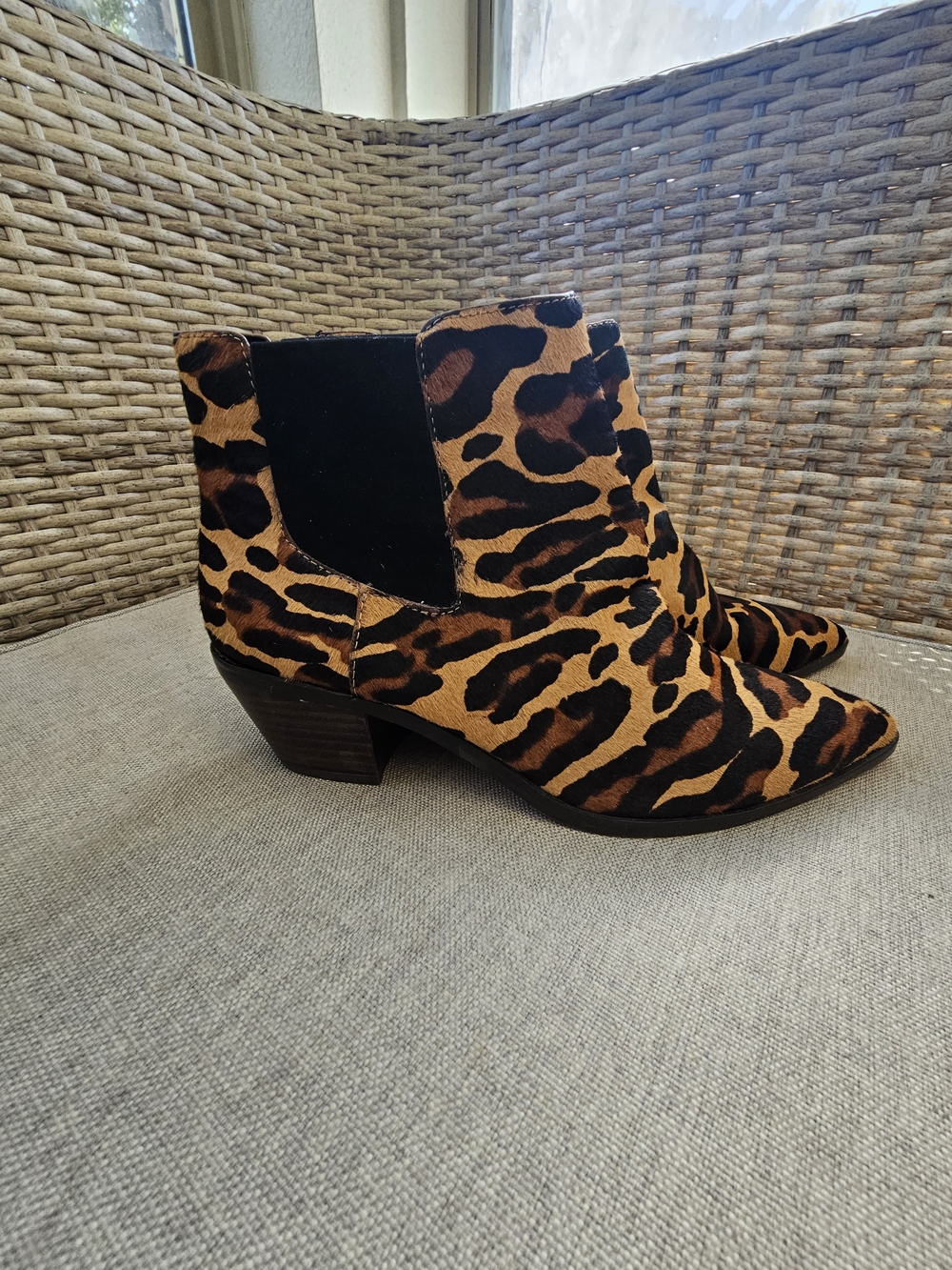 Leopard Print Women's Ankle Boots - Tan & Black